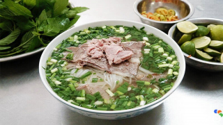 Top 8 quán phở ngon "Khét tiếng" tại Sài Gòn