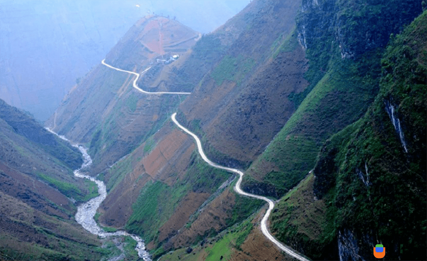 Đèo Mã Pí Lèng (Hà Giang)