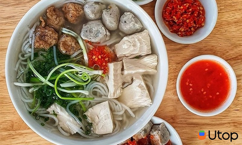 Bánh canh Bà Thừa