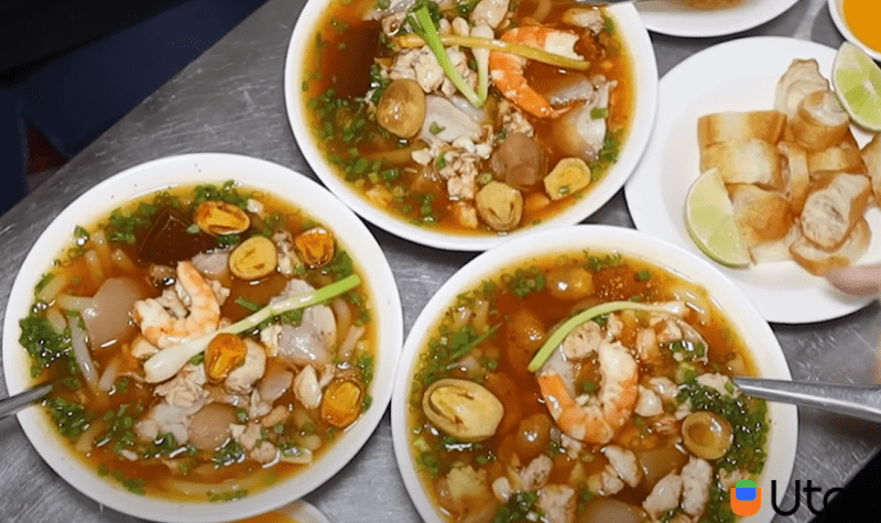 Bánh canh tôm Ba Biên