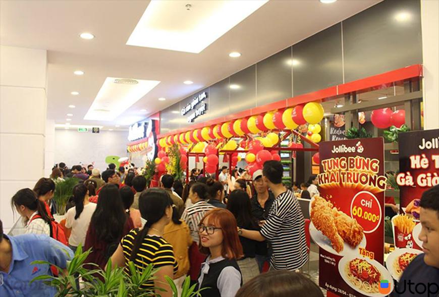 Khuyến Mãi Ngập Tràn Ăn Gà Giòn Vui Vẻ Jollibee Chỉ Có Trên App Utop|Đôi nét về Jollibee