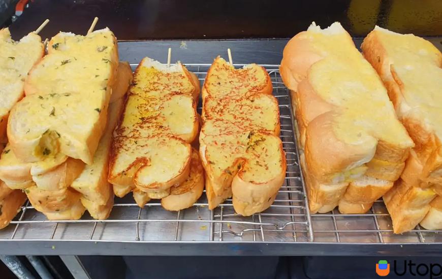 Bánh mì bơ tỏi