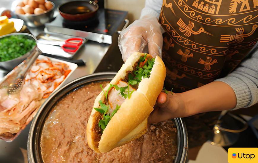 Hoàn thiện bánh mì pate