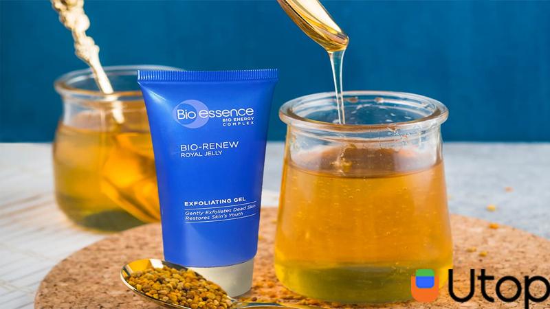  Sản phẩm tẩy tế bào chết sữa ong chúa Bio-essence Bio-Renew Royal Jelly Exfoliating Gel