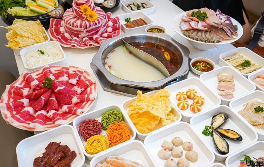 Điểm hấp dẫn ở Buffet lẩu băng chuyền Yuhua