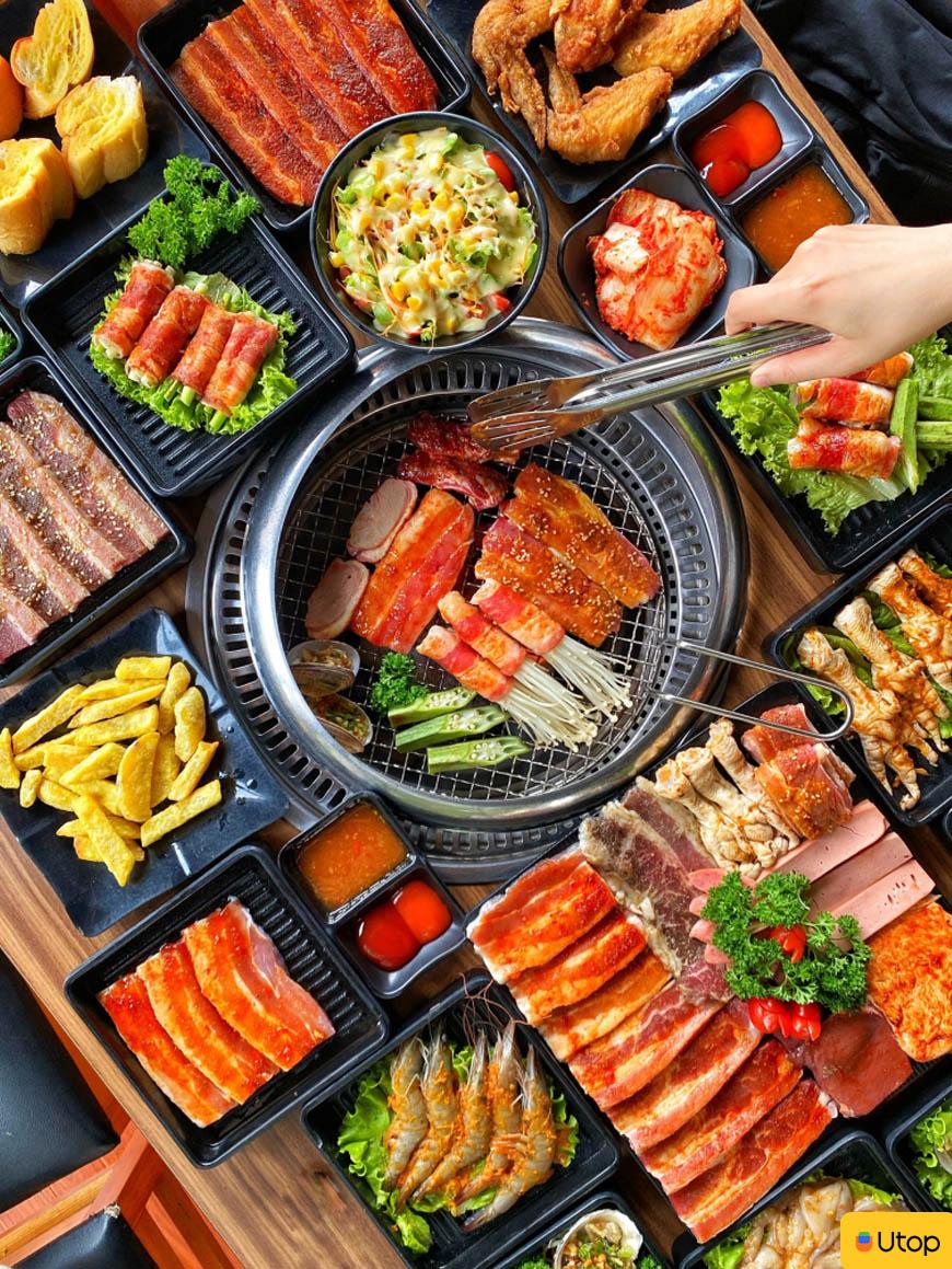 Menu lẩu nướng đa dạng hấp dẫn tại Deli Deli Buffet BBQ