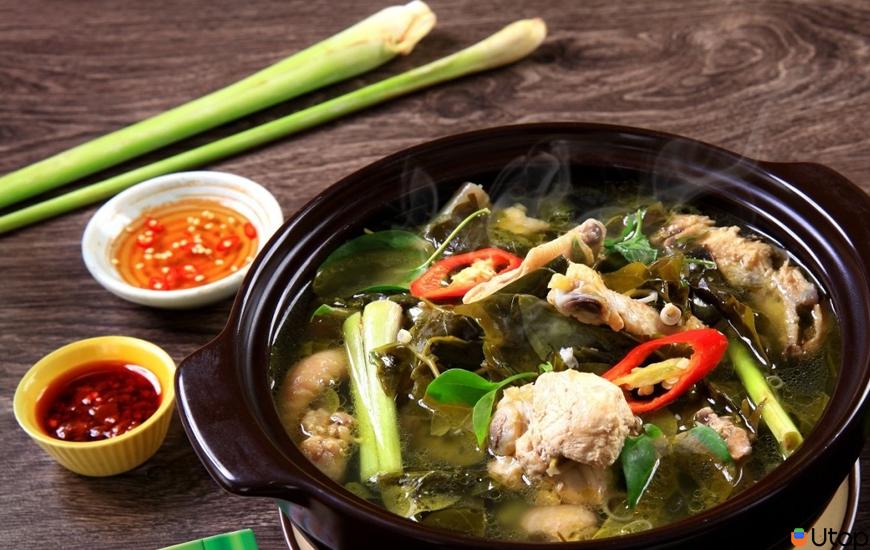 Canh gà lá giang lạ miệng