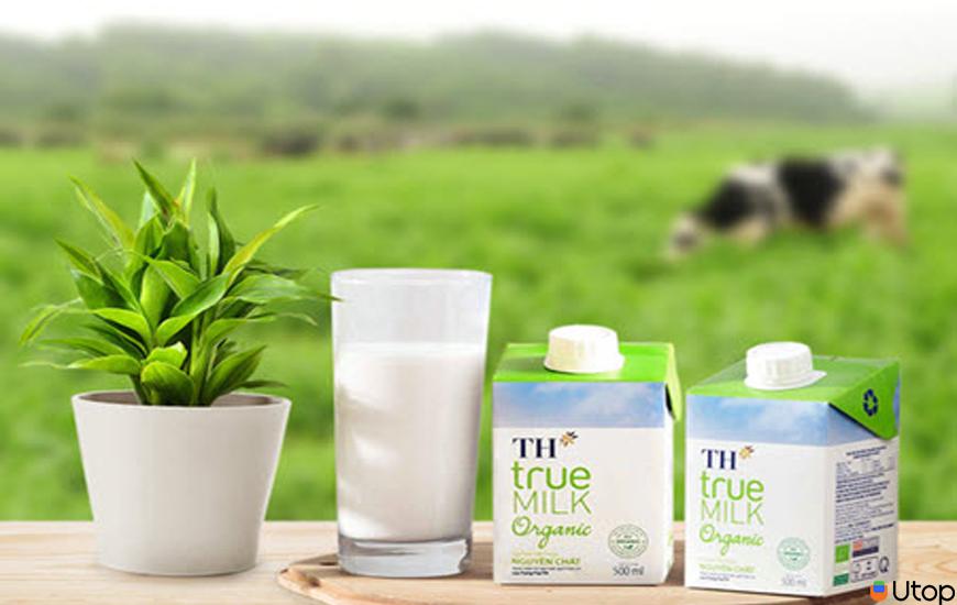 4. Sữa chua uống TH True Yogurt - Topteen