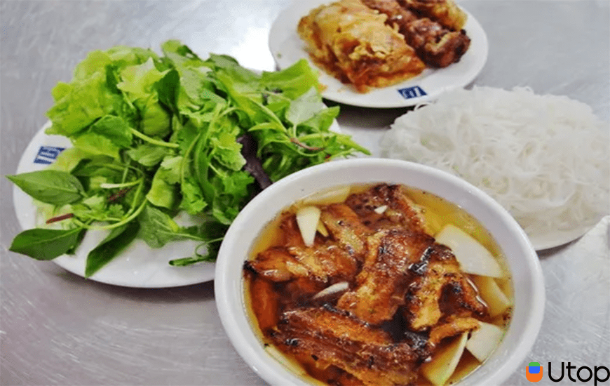  Bún chả Hương Liên