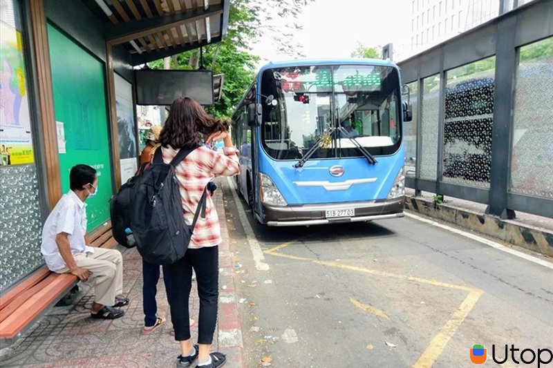 Mẹo đi xe bus nhanh không sợ trễ