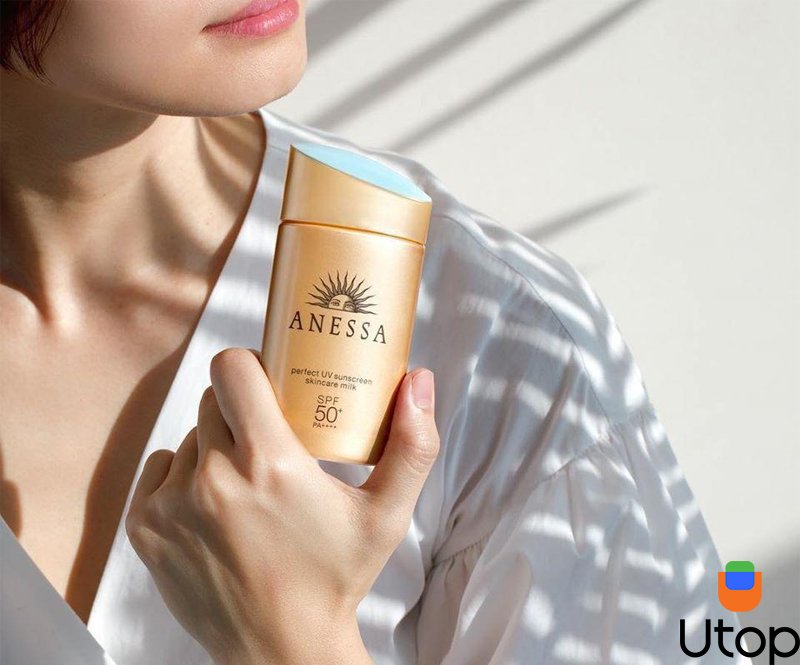 Kem chống nắng Anessa Perfect UV Sunscreen Skin Care Milk SPF 50+ và PA ++++