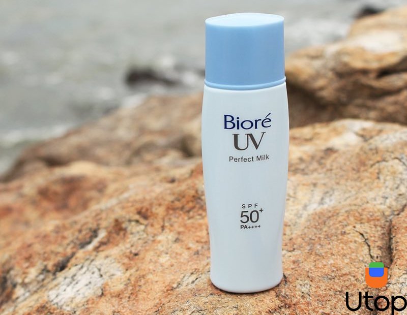 Kem chống nắng kiềm dầu Biore UV Perfect Milk