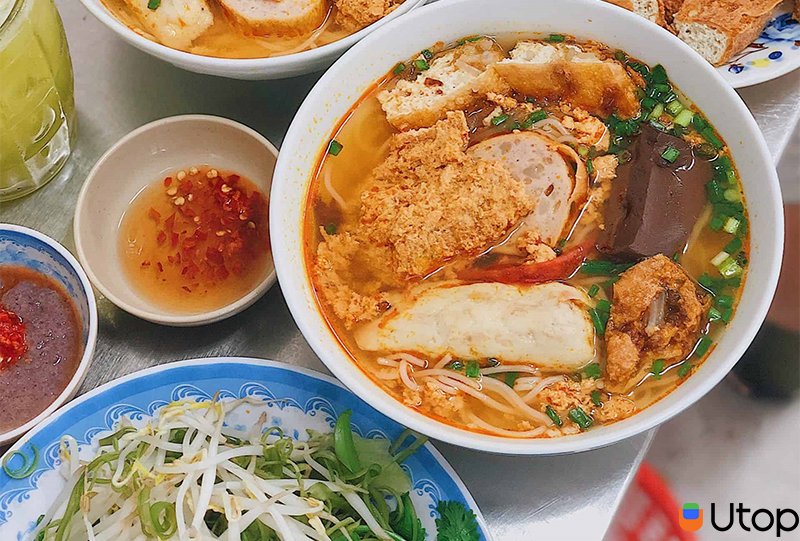 Bún riêu Yến