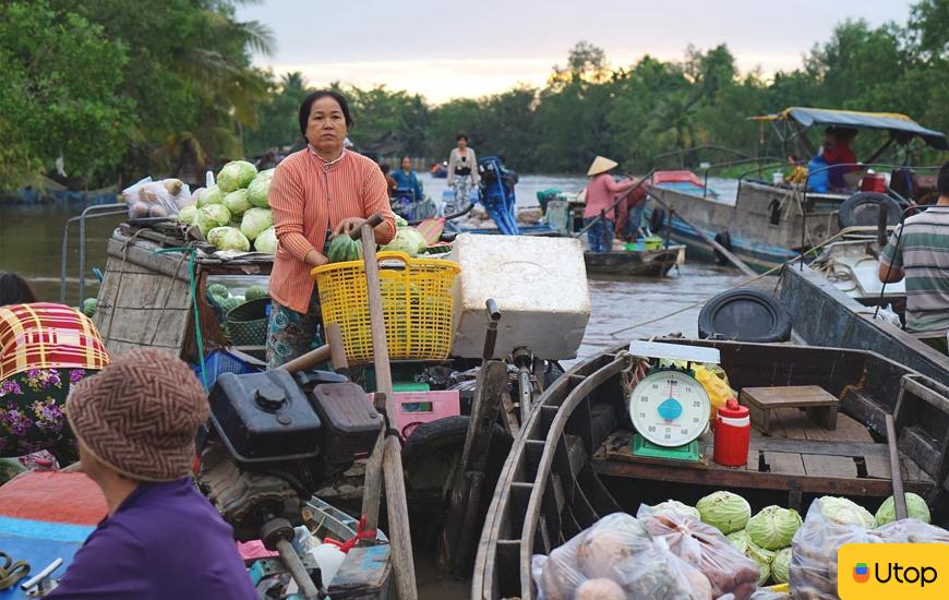 Chợ nổi Phong Điền (Cần Thơ)