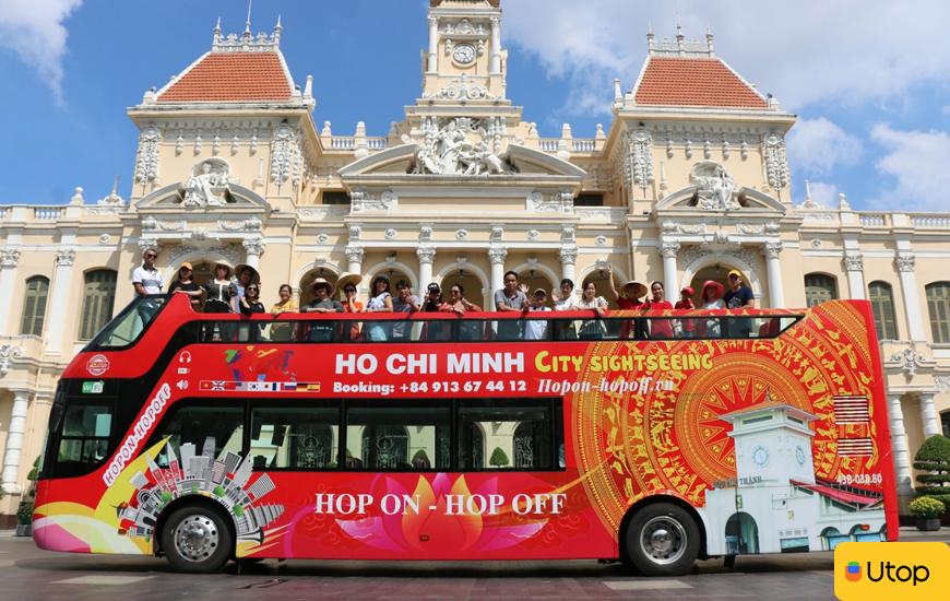 Dạo quanh thành phố bằng Hop On Hop Off