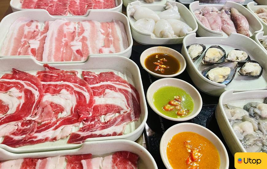 Khám phá thực đơn hấp dẫn tại Rakuen Hotpot